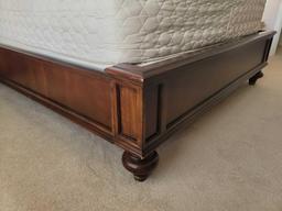 (MBR) DREXEL QUEEN SIZE BED WITH SLEIGH STYLE HEADBOARD AND BOX FRAME. MEASURES APPROX 67" X 90" X
