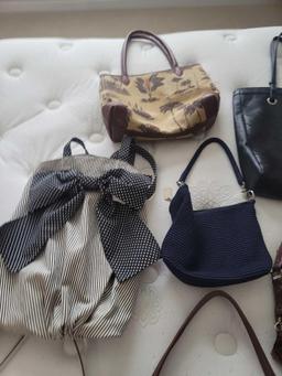 (MBR) LOT OF 13 ASSORTED LADIES HANDBAGS. ASSORTED BRANDS