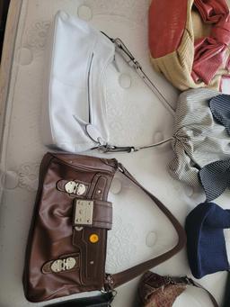 (MBR) LOT OF 13 ASSORTED LADIES HANDBAGS. ASSORTED BRANDS