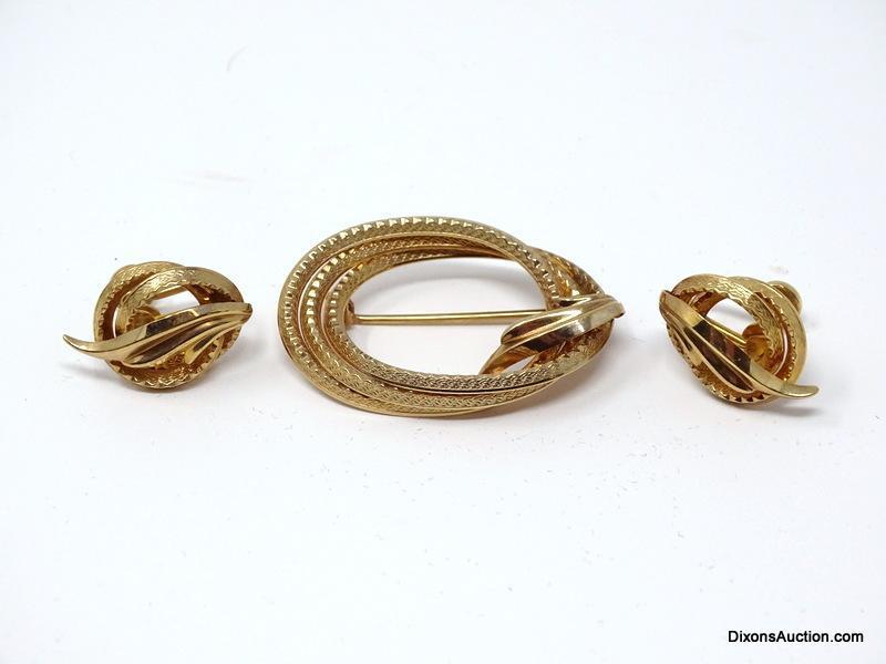3 PC. VINTAGE DCE MARKED 1/20TH 14K GOLD FILLED BROOCH & SCREW BACK EARRING SET. COMES IN A PRECIOUS