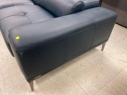 Abbyson Quinton Top Grain Leather Sectional Blue, 115? x 115? x 29? Retail Value $3,800.00 Sectional