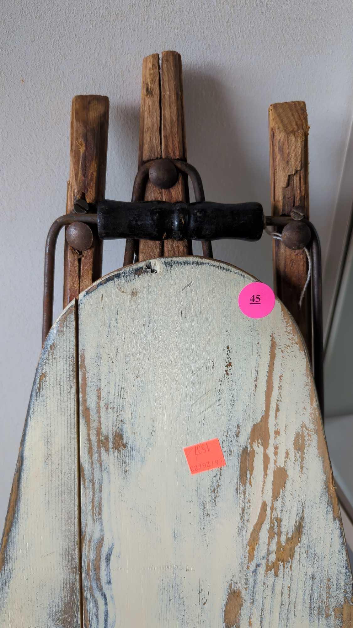 EARLY STYLE WOODEN IRONING BOARD DECORATION, ITEM HAS A PINEAPPLE AND HILLSIDE SCENE PAINTED ON THE