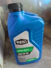 (WS) LOT OF FOUR SUPERTECH HEAVY DUTY SAE HD-30 1 Q MOTOR OIL BOTTLES. ALL APPEAR TO BE UNOPENED