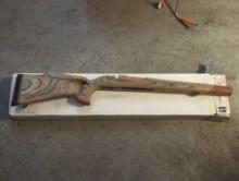 (WS) BELL & CAROLSON #5051-22 MULTI-COLORED WOOD GRAIN RIFLE STOCK. COMES WITH BOX. APPEARS TO BE