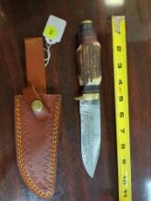 HANDMADE DAMASCUS STEEL DROP POINT BLADE KNIFE WITH HORN/BONE HANDLE. BLADE MEASURES 5". COMES WITH