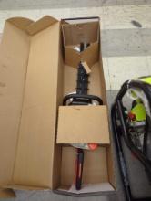 ECHO 20 INXH 21.2 CC GAS 2 STROKE HEDGE TRIMMER, USED IN THE BOX RETAIL PRICE VALUE $350.00.