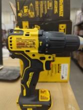 DEWALT ATOMIC 20 VOLT MAX CORDLESS BRUSHLESS COMPACT 1/2-IN HAMMER DRILL TOOL ONLY APPEARS TO BE