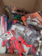 BOX LOT OF ASSORTED ITEMS TO INCLUDE, WOOSTER PAINT ROLLER ROLL NEW, BESSEY 1/2" PIPE CLAMP, H