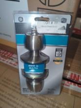 Defiant Brandywine Stainless Steel Bed/Bath Door Knob, Retail Price $10, Appears to be New in the