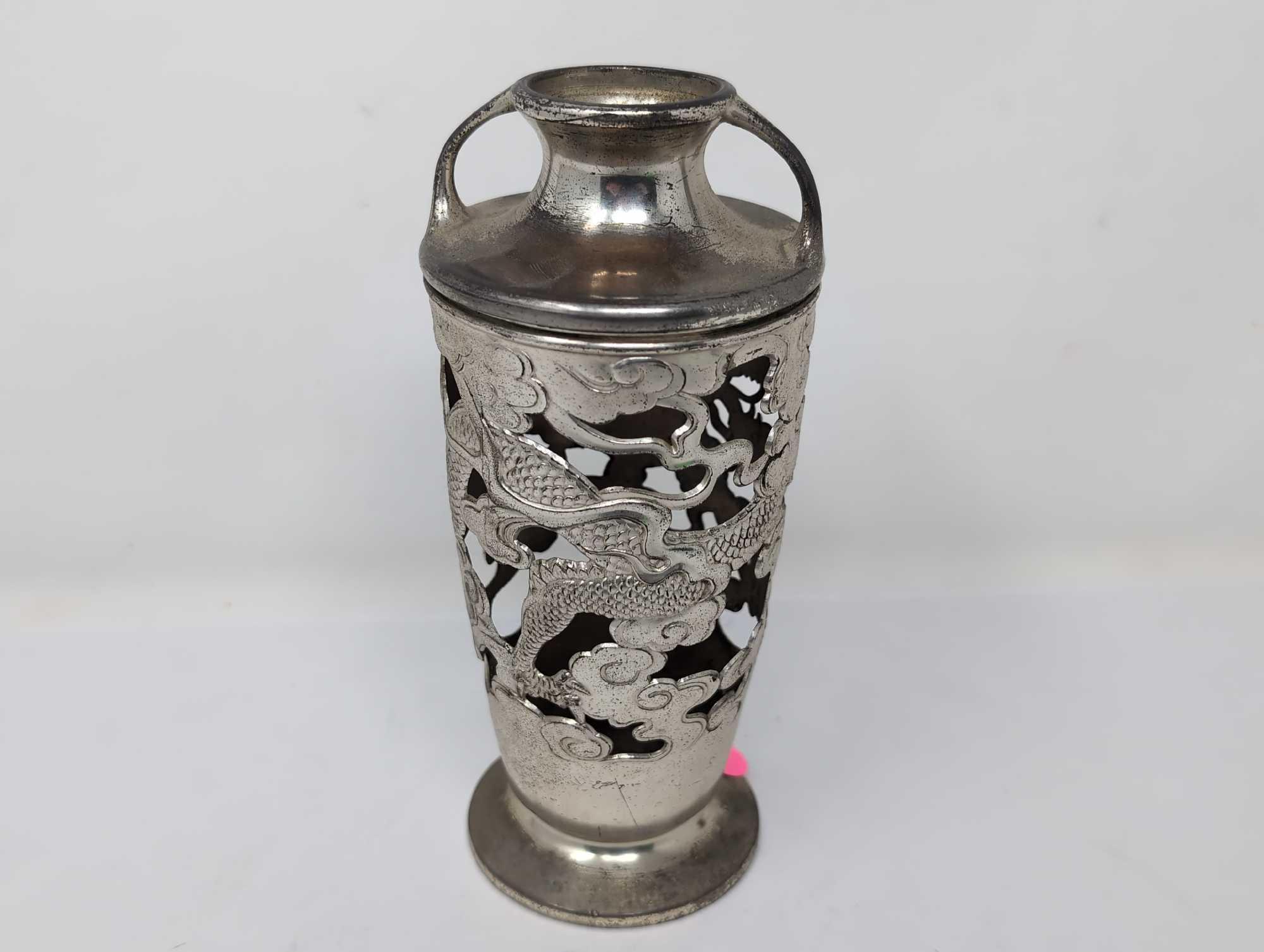 (FOYER) VINTAGE ELECTROPLATE ORIENTAL VOTIVE/CANDLE HOLDER WITH DRAGON & CLOUD DETAILING. IT