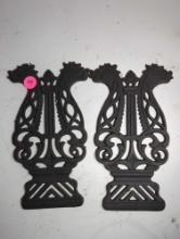 (LR) PAIR OF CAST METAL TRIVETS, 8X4 5/8"