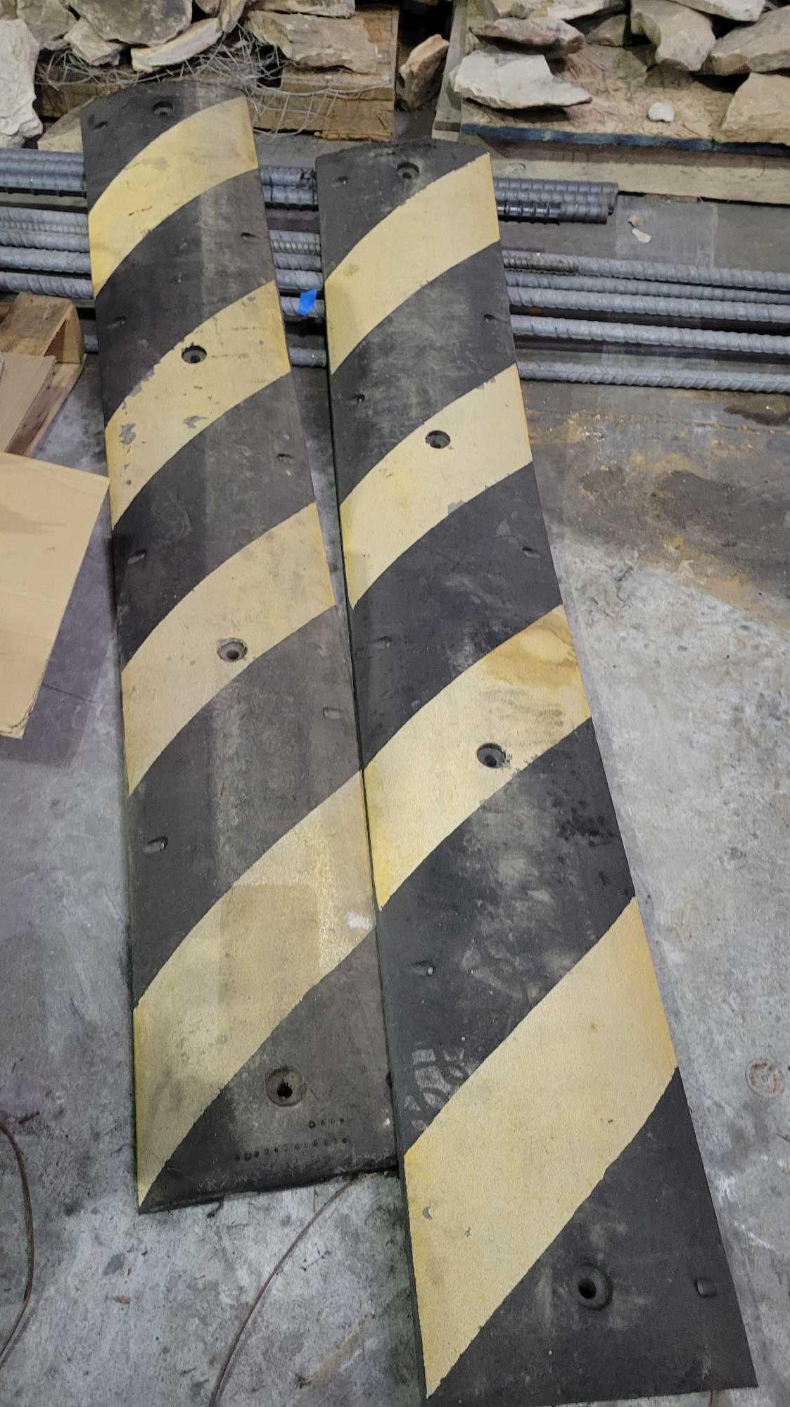 Speed Bumps $20STS