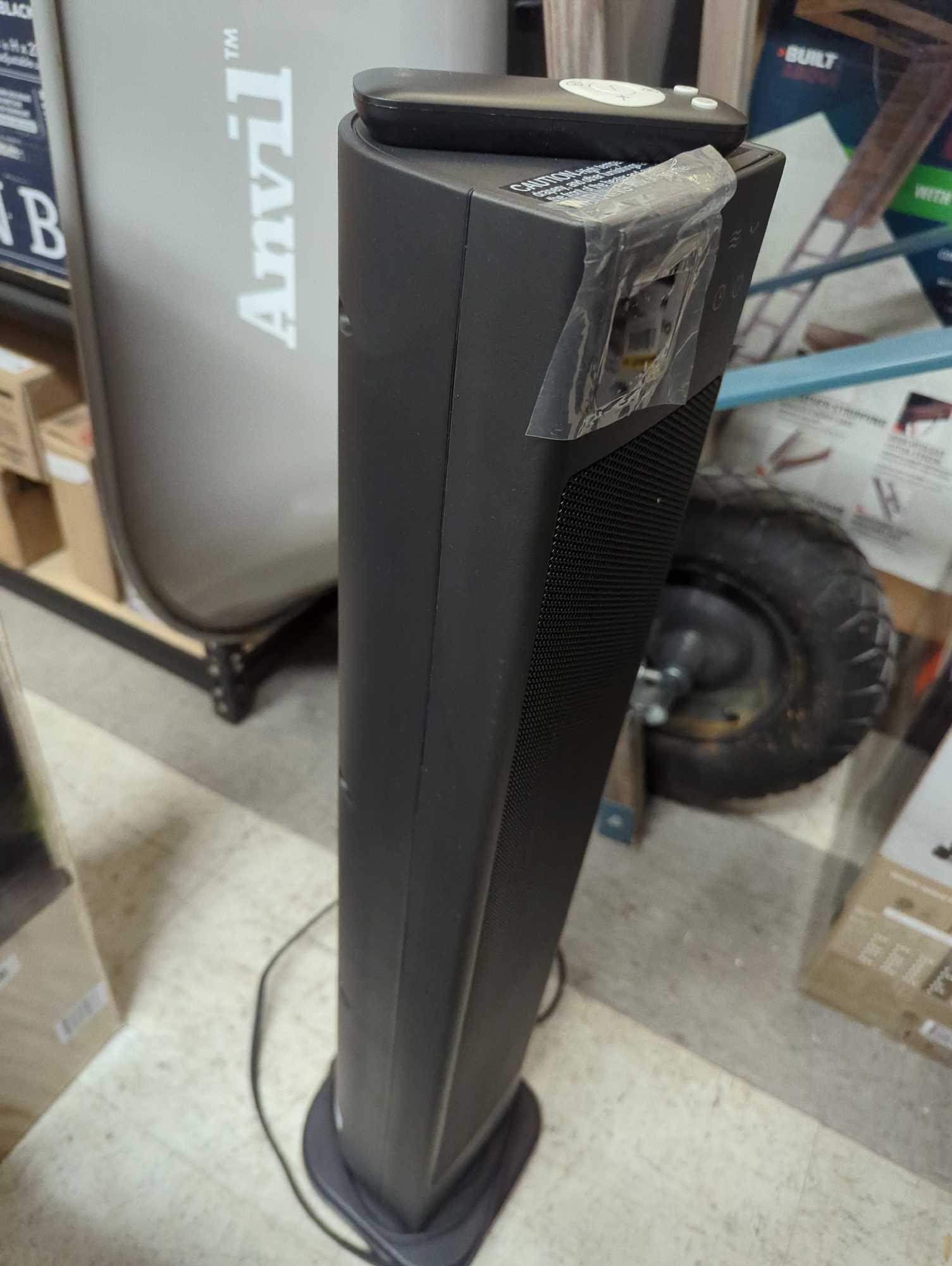 Pelonis 30 in. 1500-Watt Digital Tower Ceramic Heater, Appears to be New Retail Price Value $100
