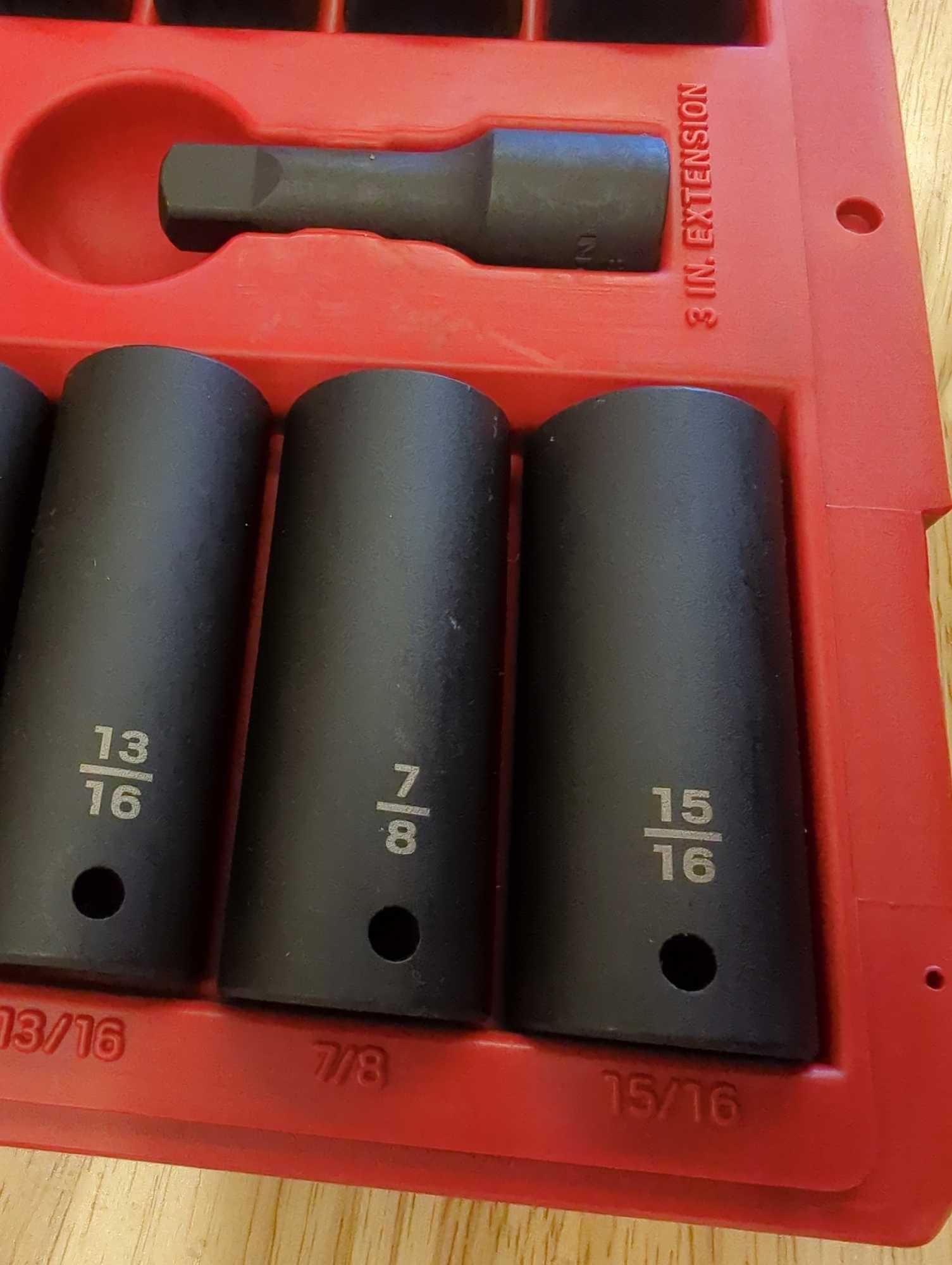 TEKTON 1/2 in. Drive Impact Lug Nut Socket Set (9-Piece), Appears to be New Retail Price Value $50