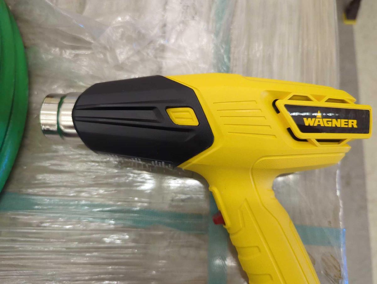 Wagner Furno 300 Dual Tempurature Corded Heat Gun, Appears to be New Retail Price Value $26, Tested