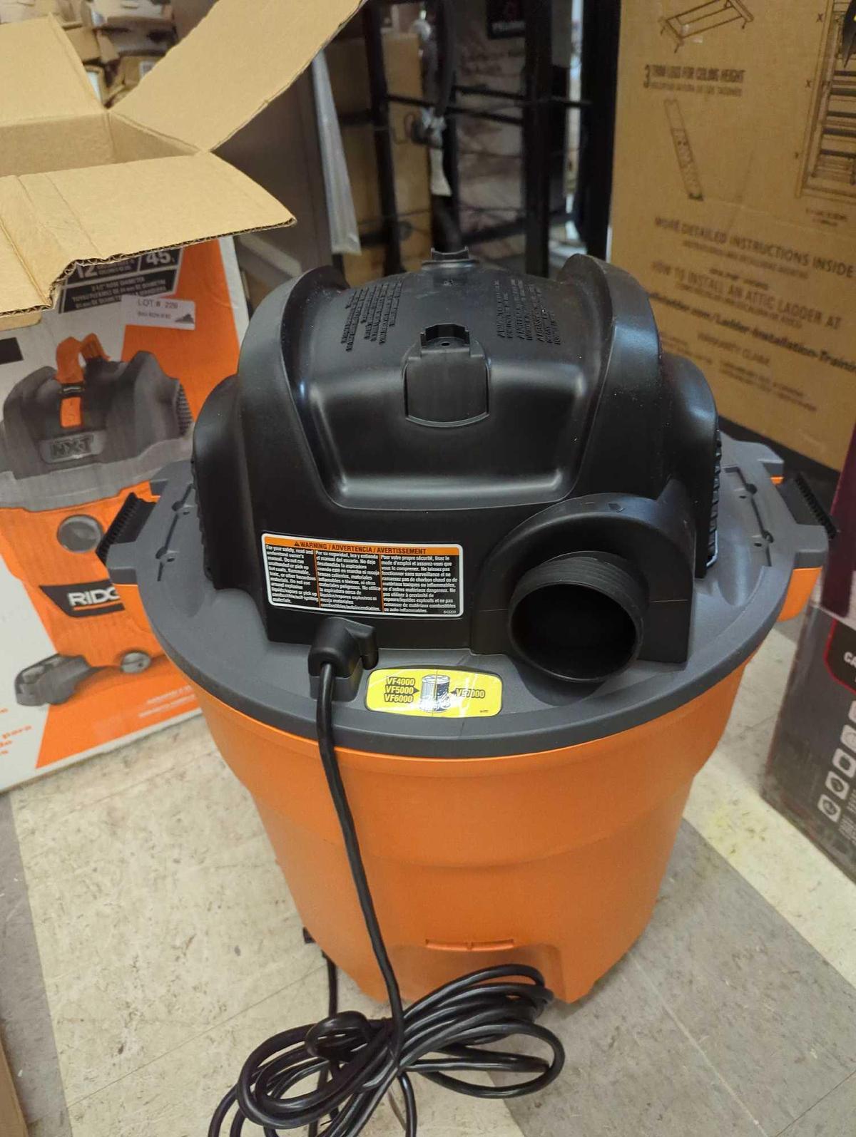 RIDGID 12 Gallon 5.0 Peak HP NXT Wet/Dry Shop Vacuum with Filter, Locking Hose and Accessories,