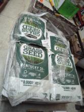 PALLET LOT, 25 BAGS PENNINGTON GRASS SEED KENTUCKY 31 8,000 SQ FT 40 LBS BAGS 960LBS TOTAL, MSRP