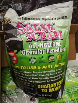 Box Lot of 6 Bags of Skunk 6 lbs. Repellent Granular Shaker Bag, Appears to be New in Factory Sealed