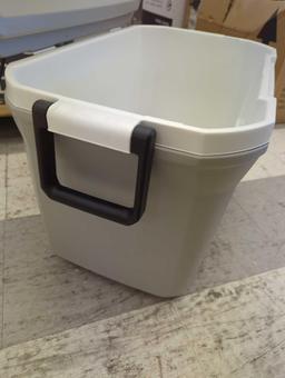 Coleman 52 qt. 316 Series Gray Chest Cooler, Appears to be New Retail Price Value $70, Sold Where Is