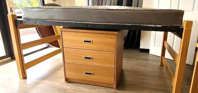 Bedroom Furniture $10 STS