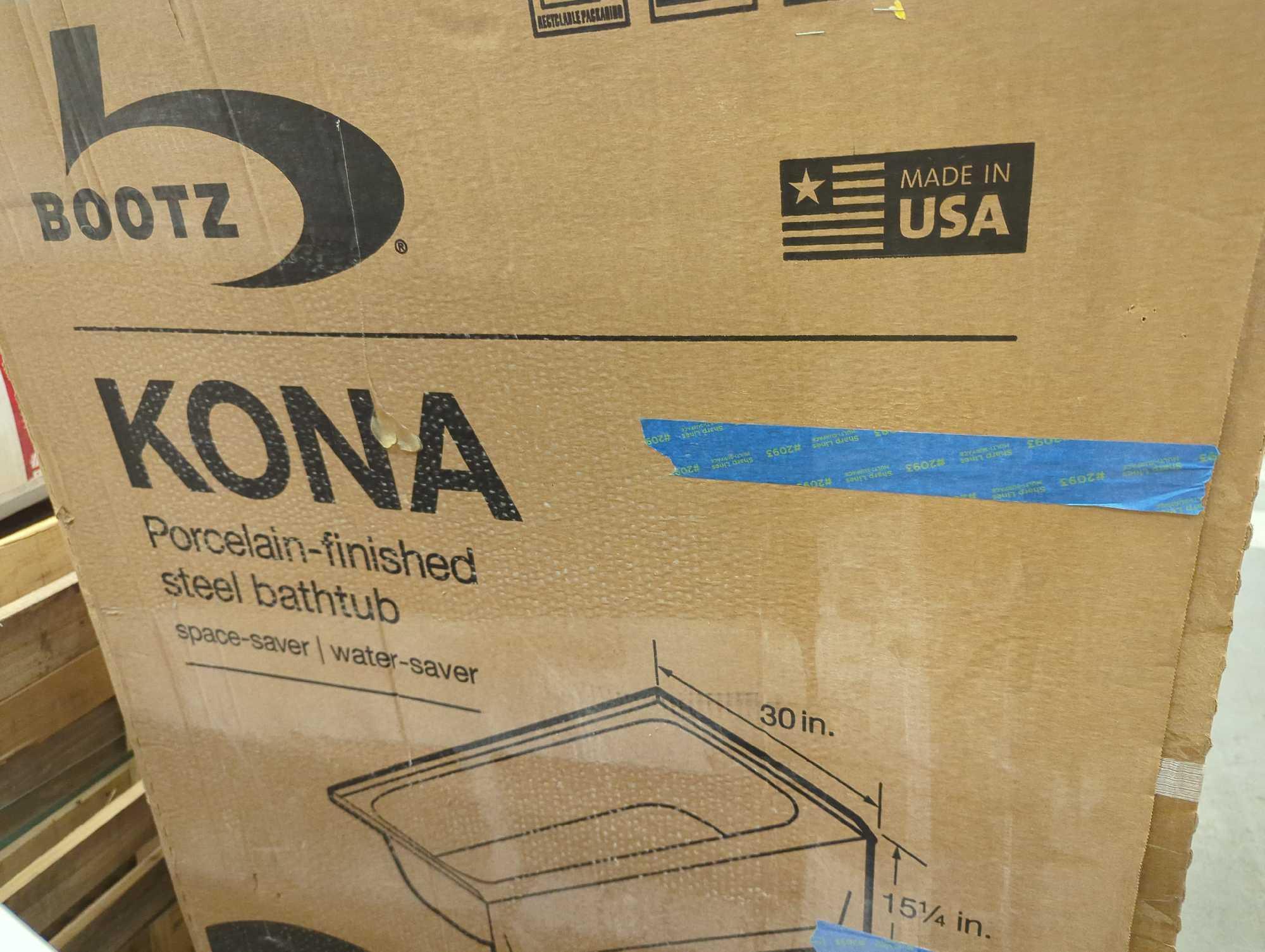Bootz Industries Kona 54 in. x 30 in. Soaking Bathtub with Right Drain in White, Appears to be New