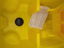 RUBBER MAID COMMERCIAL PRODUCTS WAVE BREAK MOP BUCKET, YELLOW, NO BOX, NO ROLLER, TOP UNIT ONLY,