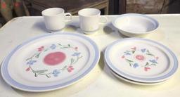 International Table Dinner Set $5 STS