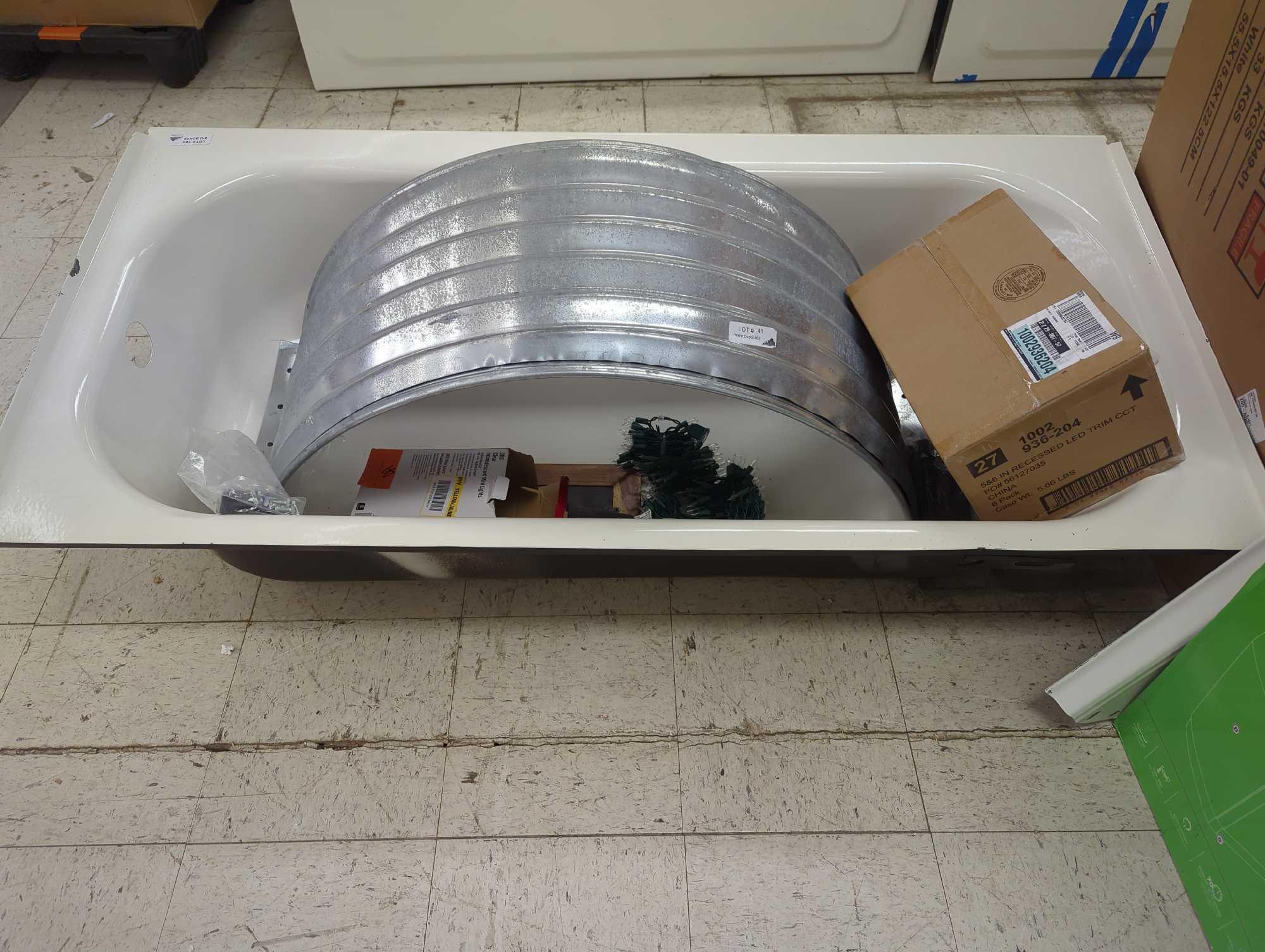 Tub Lot of Assorted Items to Include, 5 and 6-in recessed LED trim CCT light fixtures, Home Accents