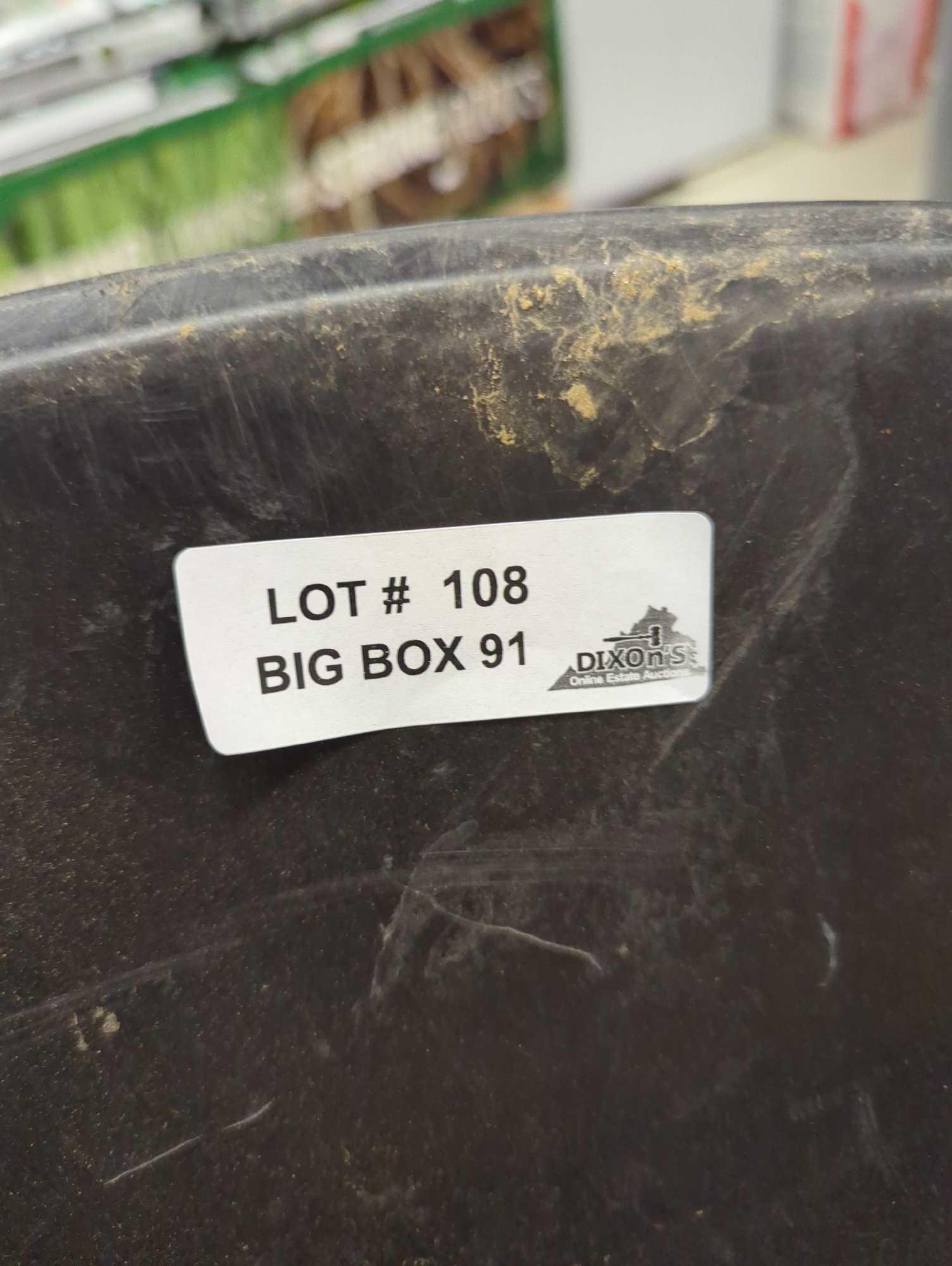 Husky Husky 6 cu. ft. Poly Wheelbarrow with Flat-Free Tires. Thumbs as is shown in photos. Appears