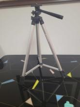 Canera Tripod $2 STS