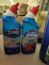 Clorox 24 oz. Rain Clean Toilet Bowl Cleaner with Bleach (2-Pack), Appears to be New Retail Price