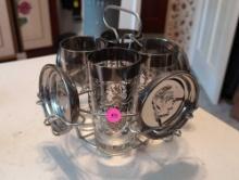 (BR2) VINTAGE KNIGHTS SHIELD CREST DRINK CADDY WITH (4) DRINKING GLASSES AND (4) COASTERS.