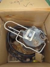 Everbilt 3/4 HP Pro Snap Action Sump Pump, Appears to be Used and Has Rusting, Retail Price Value