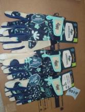 Lot of 3 Digz Women's Small Gardener Glove, Retail Price $11/Pair, Appears to be New, What You See