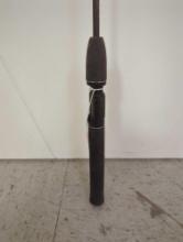 Berkley 5'1" Lightning rod. Comes as is shown in photos. Appears to be used and damaged. Tip broken