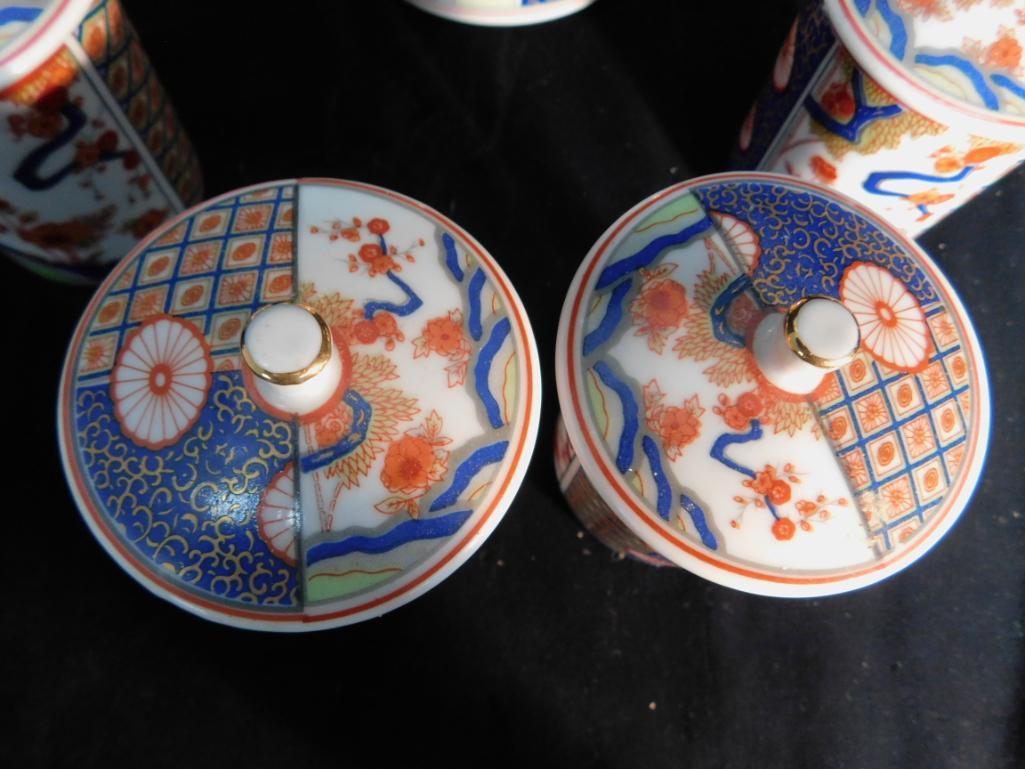 Chinese Tea or Broth Set Pot with 6 Lidded Cups