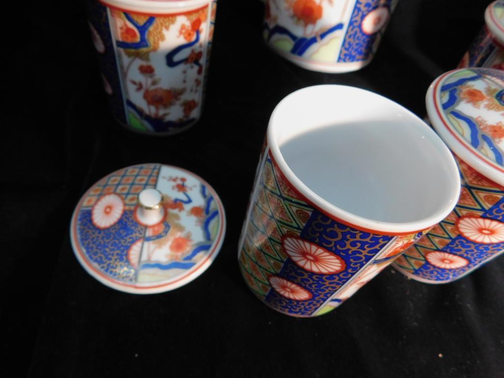 Chinese Tea or Broth Set Pot with 6 Lidded Cups