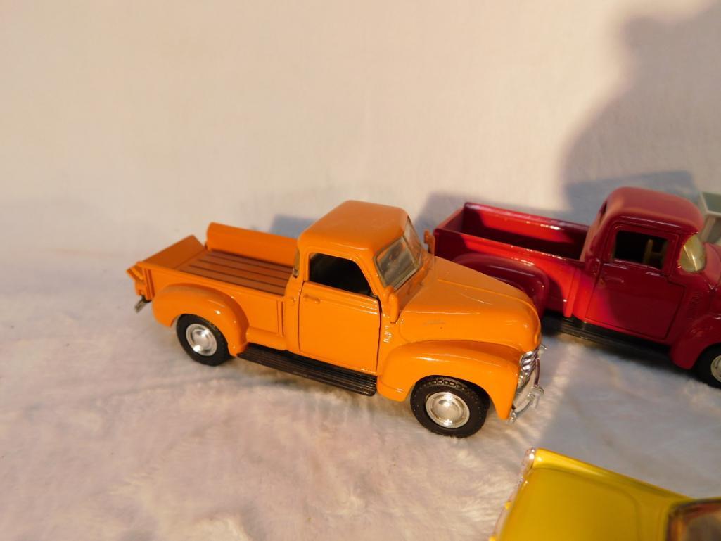 Vehicles of the 1950s in 1:43 scale 7 Cars and Trucks