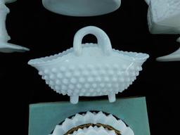 Grouping of 5 Fenton Milk Glass Pieces