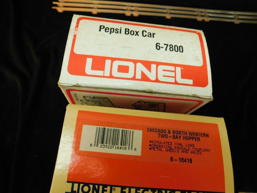 Lionel #6-16418 and 6-7800 Chicago and North Western Boxcar and Pepsi Boxcar 2 Pieces