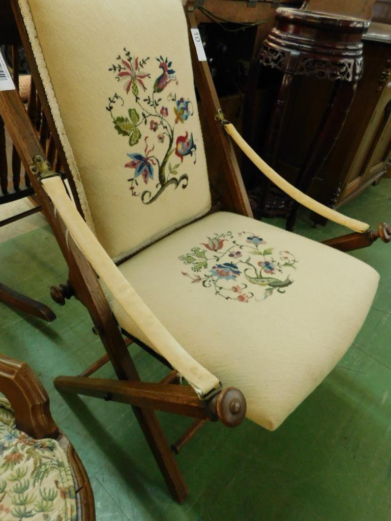 Upholstered Folding Chair