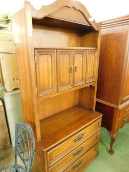 Solid Wood 1 Piece Hutch - Wall Unit