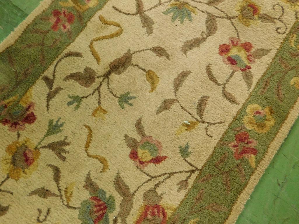 Vintage Runner - Floral Beige and Green