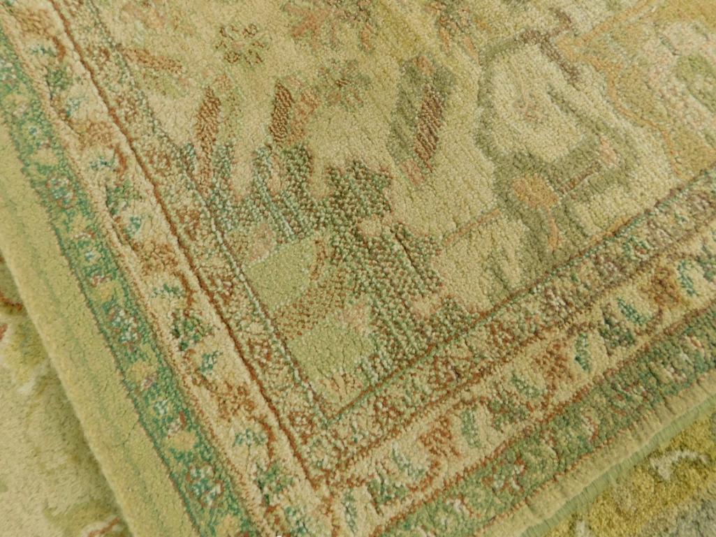 Area Rug - Cream and Pale Green