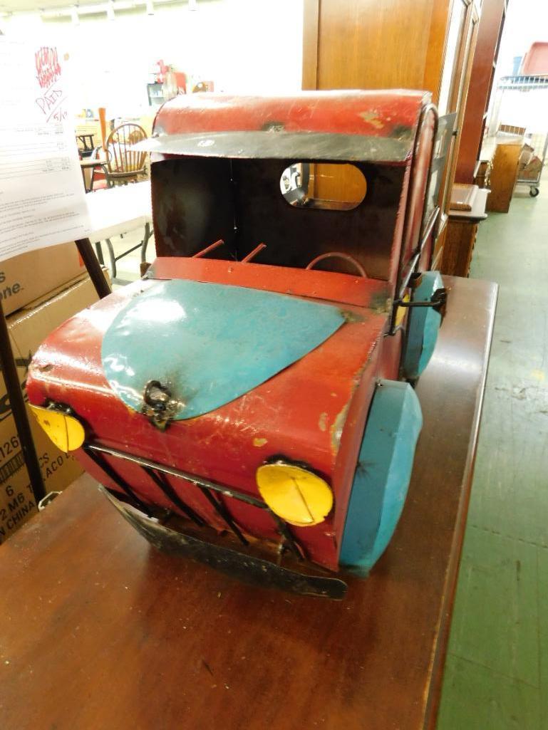 Mexican Metal Art Pick Up Truck