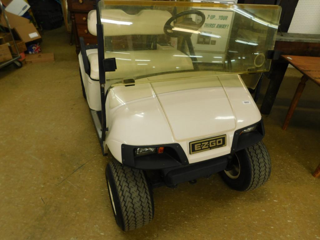 EZ-GO Gas Powered Golf Cart