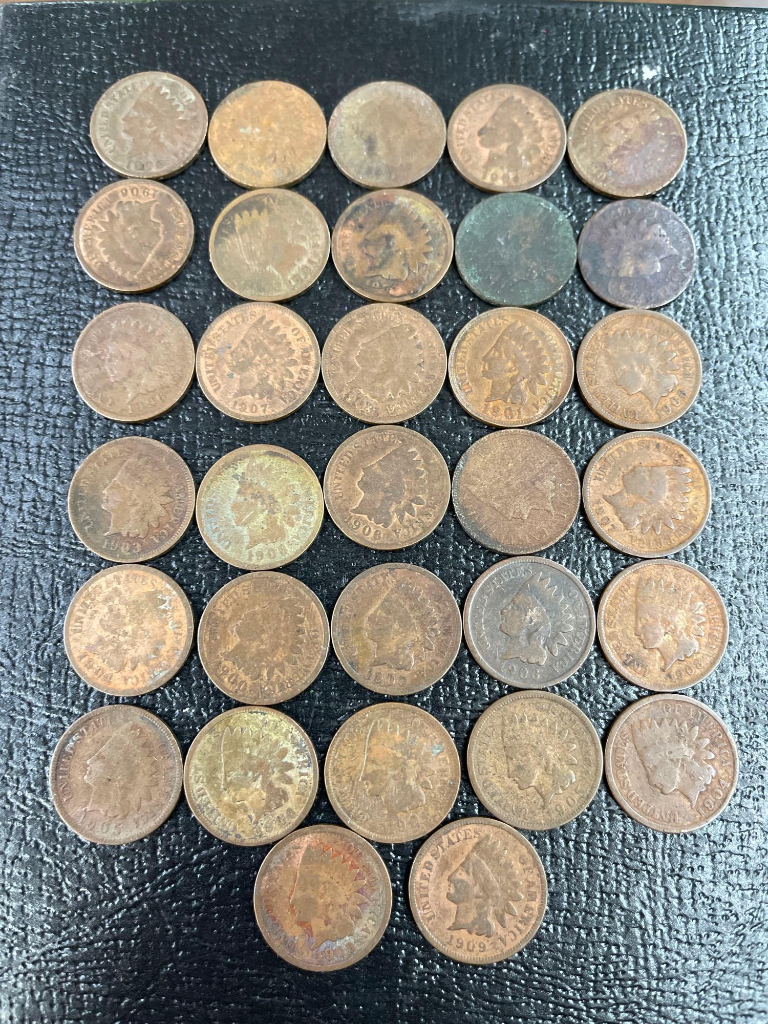 Lot of 32 Indian Head Pennies