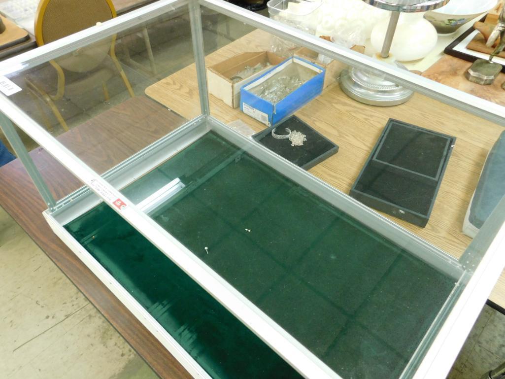 Aluminum and Glass Table Top Display Cabinet - Open Back - 18" x 34" x 22"