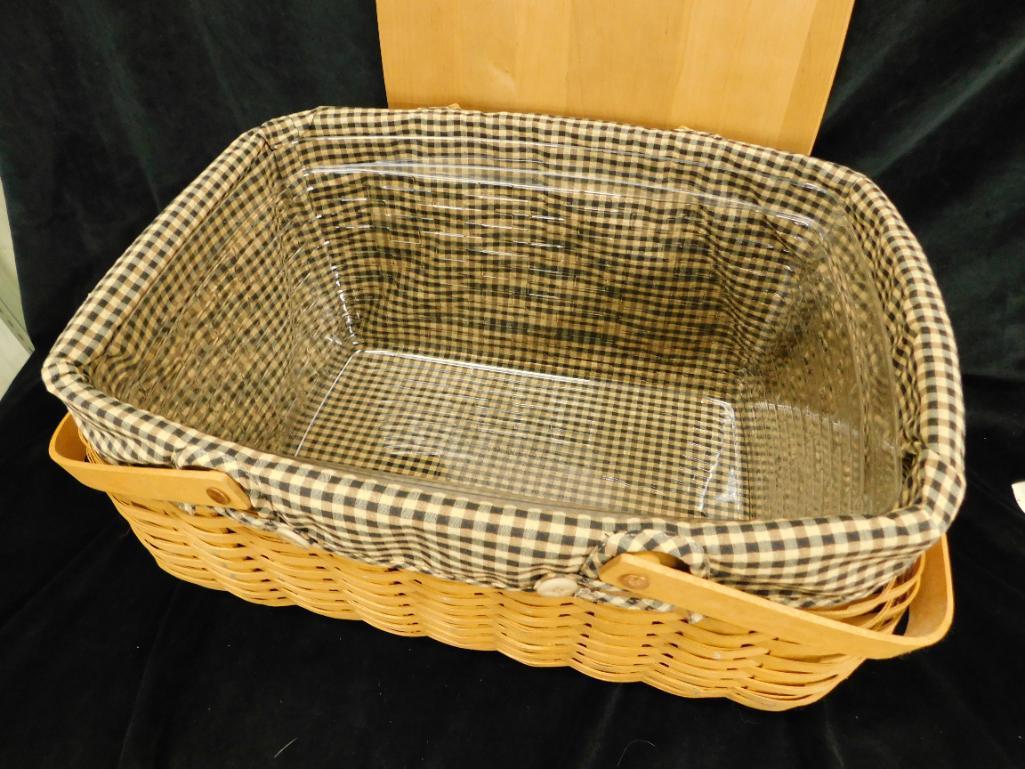 Longaberger Basket - Double Wood Handled Lidded Picnic Basket - 10" x 20" x 14"