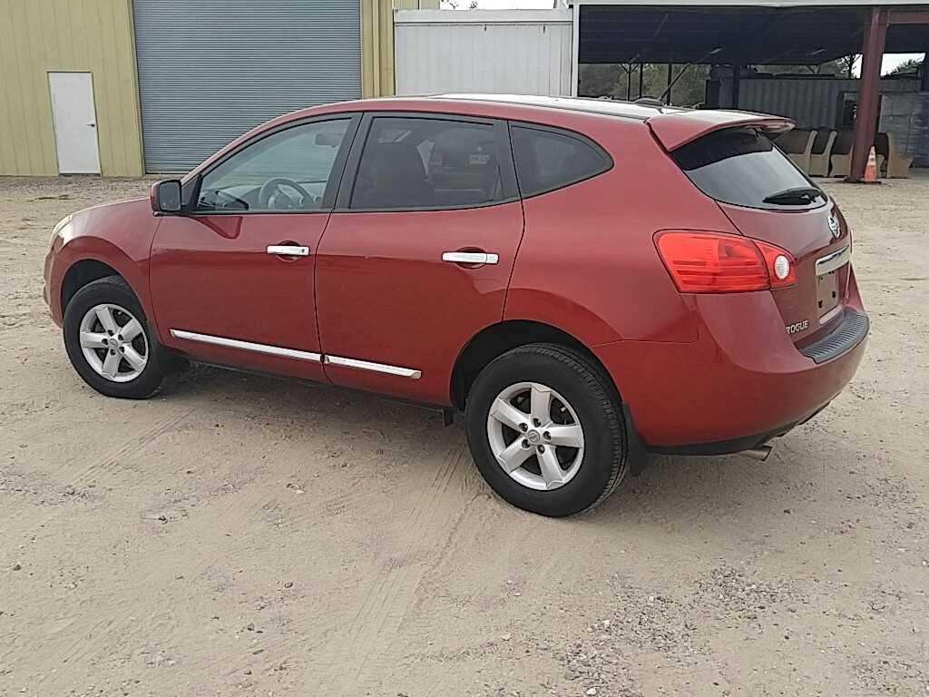 2013 Nissan Rogue SUV